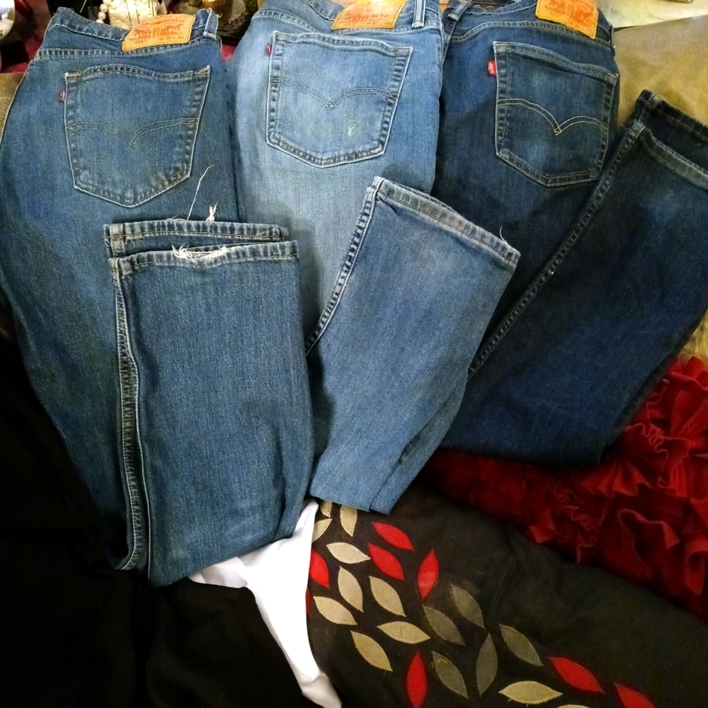 Levi's 513 & 514 lot of 3 mens 32" x 32" jeans